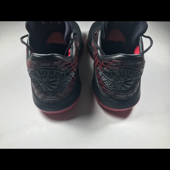 AIR JORDAN XXXII Men’s Size 10 NEW - Picture 3 of 8